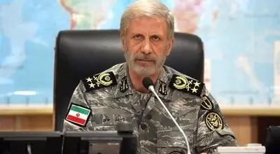 فرمانده کل ارتش:شهدا با نثار جان خود، مانع از تحقق نیات شوم دشمن شدند