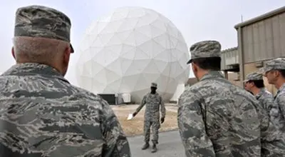 قطر خروج برخی افراد از پایگاه العدید را تایید کرد