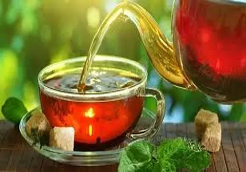 آیا نوشیدن چای داغ باعث بهبود عفونت معده می‌شود؟