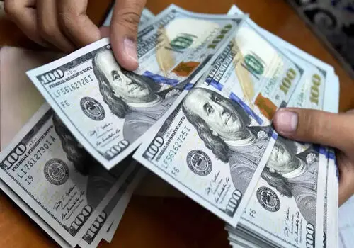 قیمت دلار امروز در بازار درجا زد + جدول
