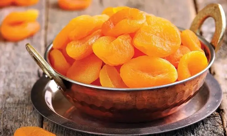 طرز تهیه قیسی نرم و خوش‌رنگ خانگی با یک روش ساده + فیلم