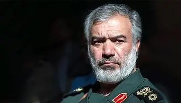 
سردار فدوی: برخی افراد روز بعد از صحبت‌های حضرت آقا، اظهارات اختلافی مطرح کردند که باید توبه کنند
