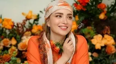 عکس دکوراسیون لاکچری خانه بهنوش طباطبایی در سبک نئوکلاسیک