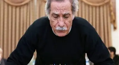 رپ خوانی بازیگر 78 ساله ایران در برنامه قیاسی/ویدئو