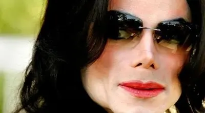 نبرد بر سر املاک مایکل جکسون بالا گرفت