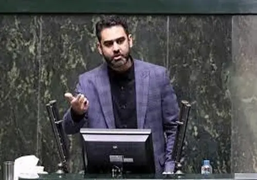 کنایه سنگین آذری جهرمی به نمایندگان مجلس درباره سفر خانوادگی وزیر   + عکس