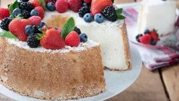 آنجل فود کیک آمریکایی: شیرینی سبک و هوایی
