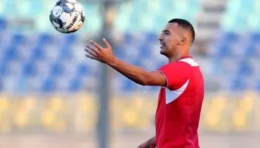 بازگشت مهاجم پرسپولیس به ایران