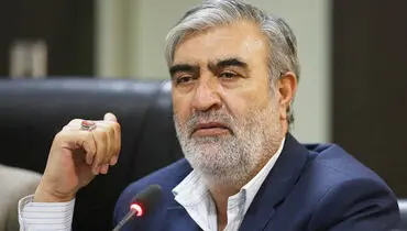 واکنش عزیزی به تهدید اعزام سرباز به ایران 