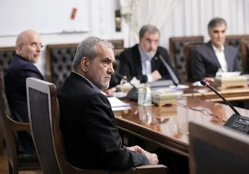 تامین کالاهای اساسی تا پایان سال در شورای‌ اقتصادی سران قوا تصویب شد