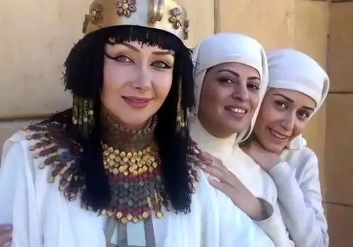 کتایون ریاحی در کنار حامد بهداد 23 سال پیش