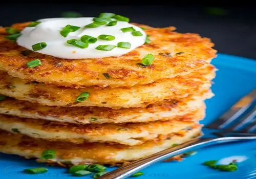 طرز تهیه بهترین و لذیذترین کیک سیب با عطر و طعم دارچین+ فیلم / متفاوت ترین دستور پخت پای سیب