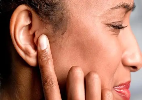 هشدار درباره انسداد گوارشی کودکان بر اثر مصرف زیاد انار و خرمالو
