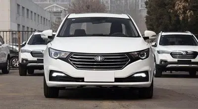 قیمت انواع خودرو‌های شرکت بهمن موتور امروز 9 دی