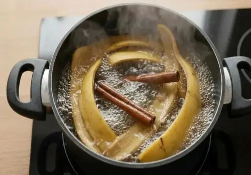 خواص شگفت‌انگیز جوشانده پوست موز و دارچین

