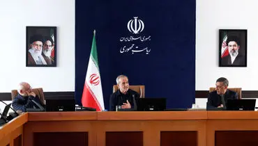خدمت‌رسانی با کیفیت، عدالت و بهره‌وری باید در متن اداره کشور قرار گیرد/ می‌خواهیم نظام اداری و اجرایی به گونه‌ای مدیریت شود که امکان رانت و فساد از بین برود/ اگر دست به دست هم دهیم، از همه بحران‌ها با عزت و سربلندی عبور خواهیم کرد