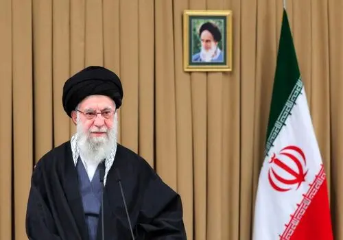 رهبر انقلاب: جمهوری اسلامی مقابل تخریبگران کوتاه نخواهد آمد