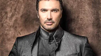 محمدرضا فروتن نقش بابک زنجانی را بازی می‌کند