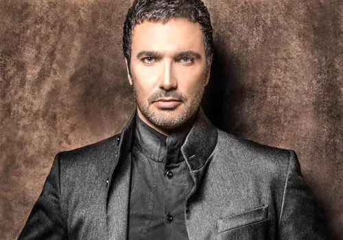 محمدرضا فروتن نقش بابک زنجانی را بازی می‌کند