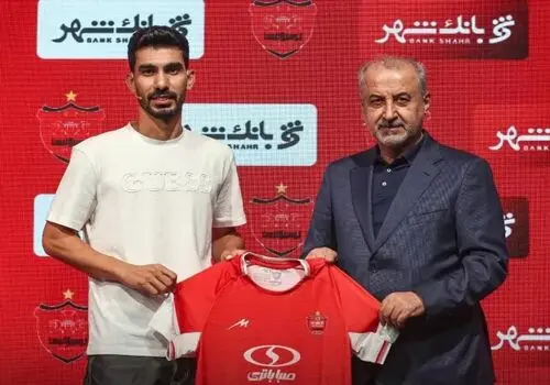 عکس دو نفره بازیکن جدید پرسپولیس و فردوسی‌پور