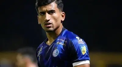  اعمال رفتار ستودنی کاپیتان استقلال در سفر به شیراز 