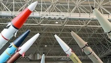 صهیونیست ها در حال انتقال موشک‌های بالستیک ایران به یکی از پایگاه‌های اسرائیل+ فیلم
