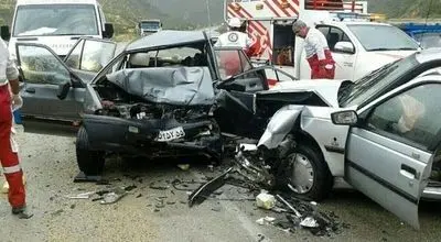 حوادث ترافیکی جان ۲۰ هزار ایرانی را سالانه می‌گیرد