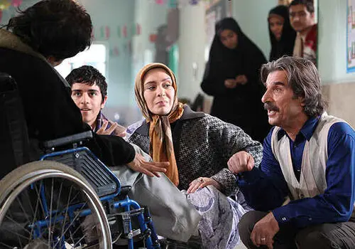 سعید آقاخانی با سریال جدیدش، تلویزیون را دوباره به خنده می‌برد