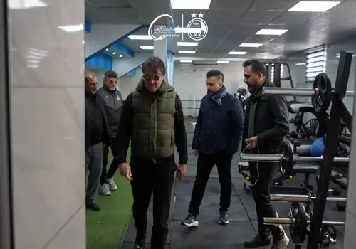شوک جدید به استقلال؛ ستاره آبی ها رفت تا سال بعد!