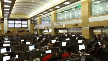 پذیرش ۵ مدل خودرو وارداتی در بورس کالای ایران؛ ۲۵۱۲ دستگاه در راه بازار
