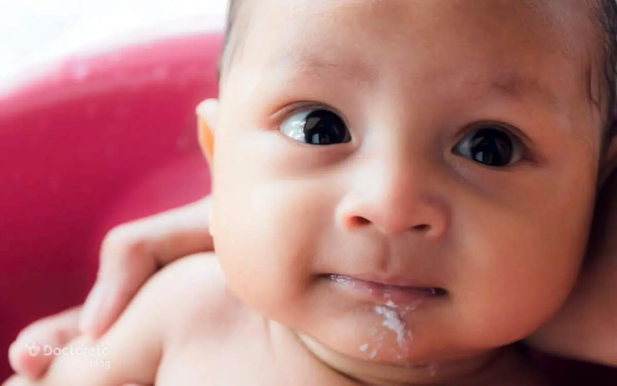 راهکارهای پیشگیری از استفراغ نوزاد بعد از شیرخوردن
