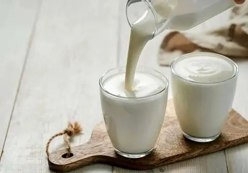 مصرف روزانه شیر مفید است یا مضر؟
