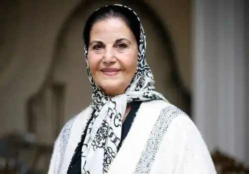 استایل متفاوت دوری بنایی ، بازیگر قبل از انقلاب در سفر به جنوب