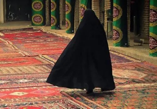 زن میانسال به خاطر شستن فرش کشته شد! +جزییات