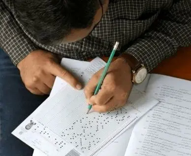 داوطلبان کنکور در گرداب بلاتکلیفی