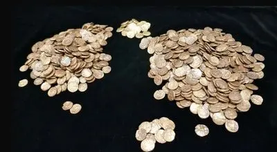 برلین میزبان کشف گنجینه کوچک سکه‌های تاریخی شد + عکس