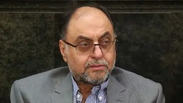 
وحید حقانیان به پزشکیان رای داد + عکس
