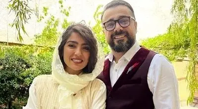 قاب گرم مادرانه: سلفی جدید مونا کرمی و پسرش در یک عصر پاییزی!