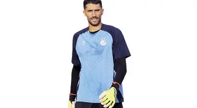 نامه رسمی استقلال برای جذب گلر پرسپولیسی