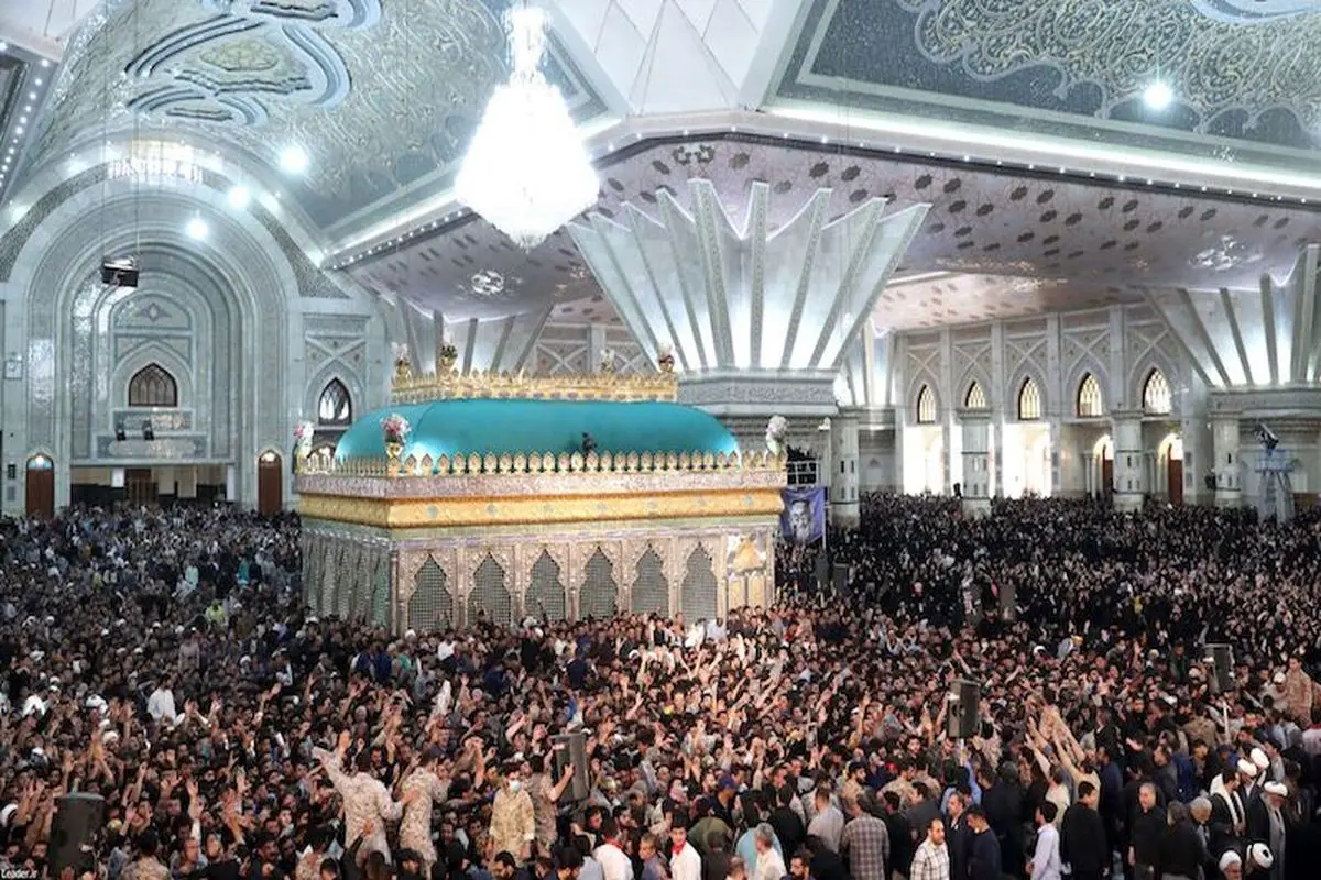  آغاز مراسم سی و پنجمین سالگرد ارتحال امام خمینی(ره) در تهران 