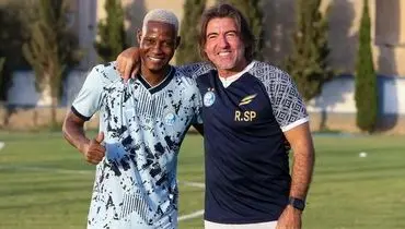 بازیکن جنجالی این روزهای استقلال بالاخره اجازه تمرین گرفت!