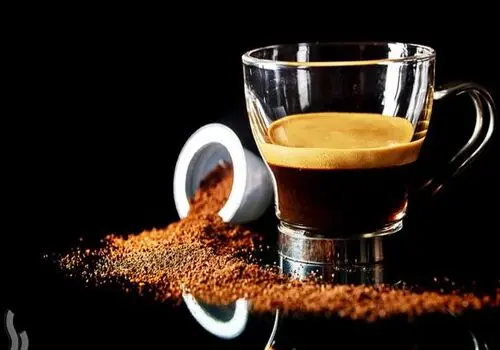  قهوه فوری بخوریم یا نه؟