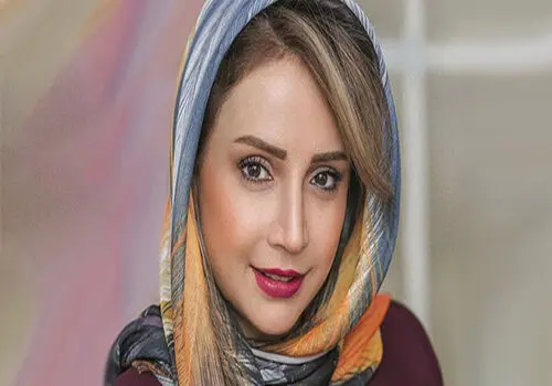 عکس شبنم قلی خانی در حال رانندگی با ژست خاص