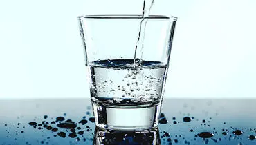 نقش حیاتی آب در پیشگیری از گرمازدگی و اختلالات کلیوی در فصل گرم