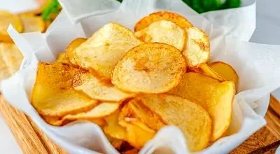 چیپس ترد خانگی با کمترین کالری؛ ترفند ساده بدون روغن