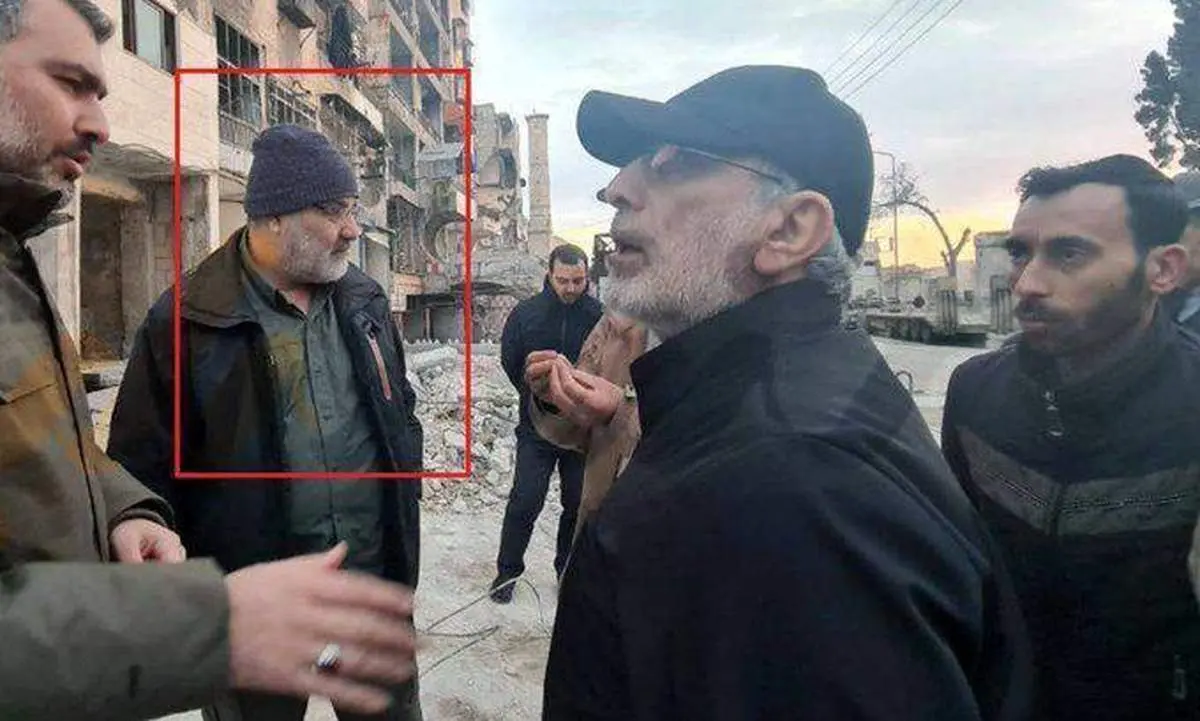 تصویری از سردار شهید زاهدی در کنار سردار قاآنی