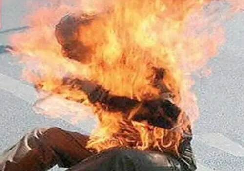 اطلاعیه پلیس درباره خودسوزی یک فرد در میدان انقلاب 