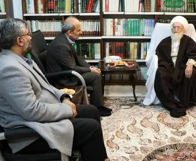 آیت‌الله نوری همدانی: مردم از گرانی و سختی معیشت به ستوه آمده‌اند / صداوسیما وظیفه دارد صدای مردم باشد