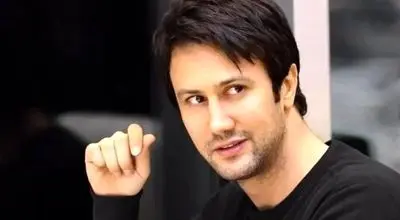 گرمیِ یک دورهمی خانوادگی؛ قاب پاییزی خانواده استخری در شب یلدا!