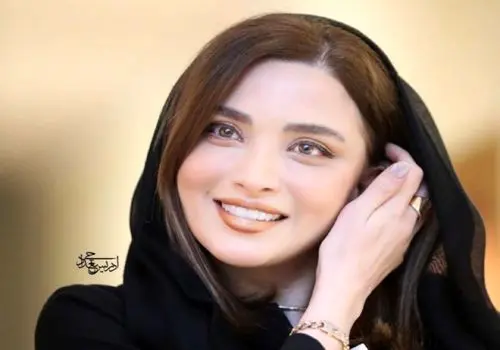 قاب خانوادگی بهنوش طباطبایی در تولد ۴۴ سالگی‌اش